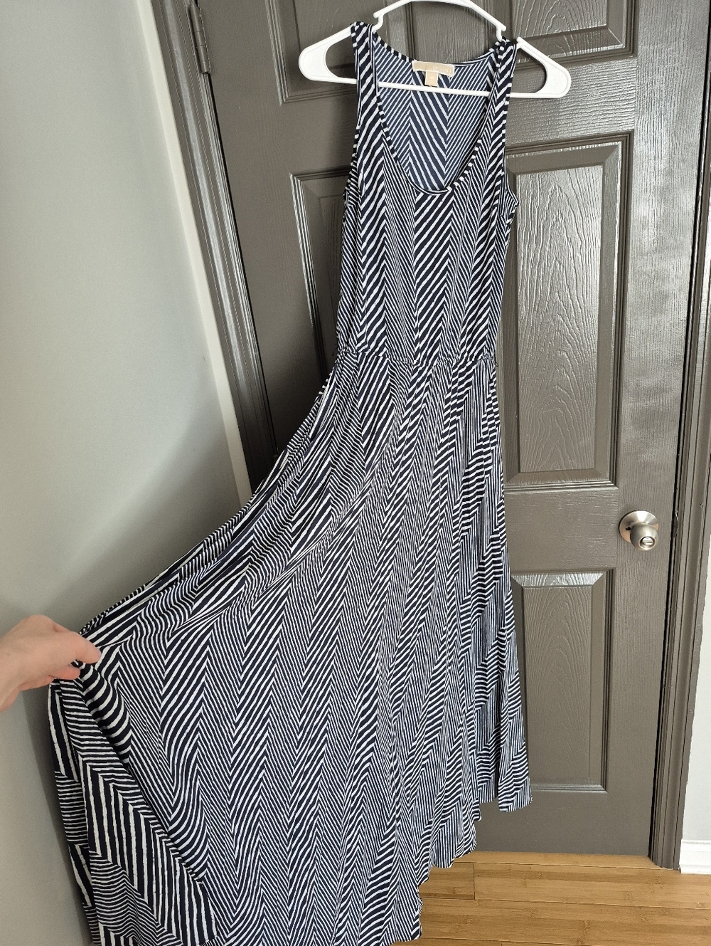 NWOT Michael Kors White Blue Sleeveless Maxi Super Long Dress SIZE XS